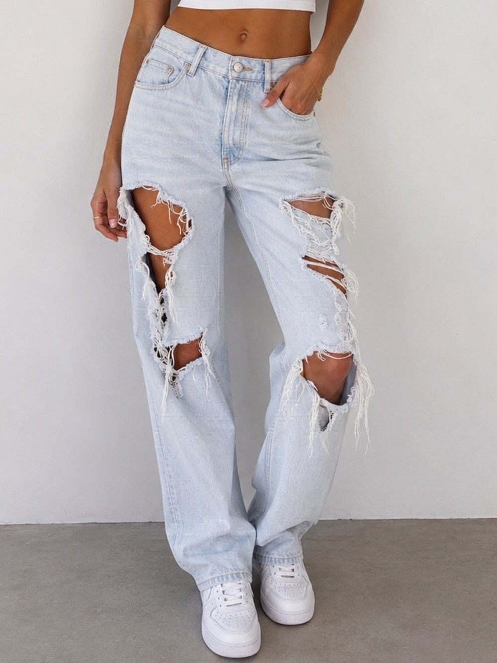Zara Distressed Light Wash Straight Leg Jeans Women’s Size 10 EUR 42